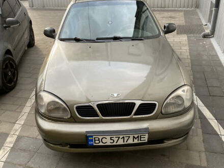 Бежевый Дэу Ланос, объемом двигателя 1.5 л и пробегом 250 тыс. км за 2300 $, фото 1 на Automoto.ua