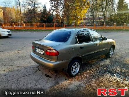 Дэу Ланос 2005 в Кривом Роге на Automoto.ua Бежевый Дэу Ланос, объемом двигателя 1.5 л и пробегом 0 тыс. км за 1800 $, фото 1 на Automoto.ua