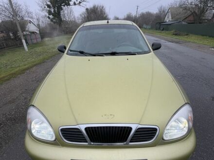 Бежевый Дэу Ланос, объемом двигателя 1.5 л и пробегом 250 тыс. км за 1900 $, фото 1 на Automoto.ua