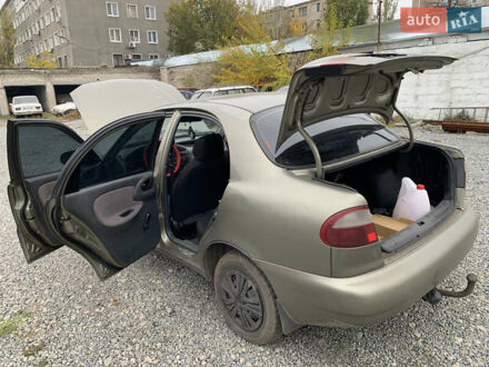 Бежевый Дэу Ланос, объемом двигателя 1.5 л и пробегом 155 тыс. км за 2100 $, фото 1 на Automoto.ua