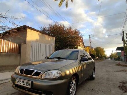 Бежевый Дэу Ланос, объемом двигателя 1.5 л и пробегом 106 тыс. км за 3000 $, фото 1 на Automoto.ua