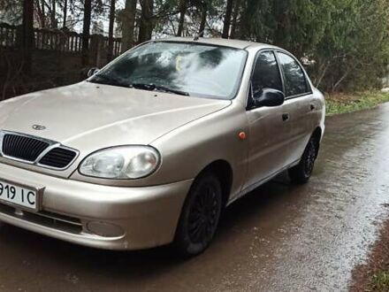 Бежевый Дэу Ланос, объемом двигателя 1.5 л и пробегом 219 тыс. км за 1650 $, фото 1 на Automoto.ua