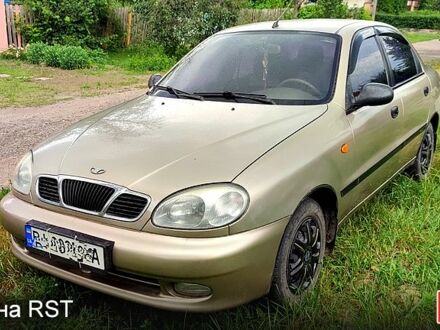 Бежевый Дэу Ланос, объемом двигателя 1.5 л и пробегом 233 тыс. км за 2900 $, фото 1 на Automoto.ua