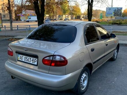 Дэу Ланос 2008 в Никополе на Automoto.ua Бежевый Дэу Ланос, объемом двигателя 1.5 л и пробегом 146 тыс. км за 2999 $, фото 1 на Automoto.ua