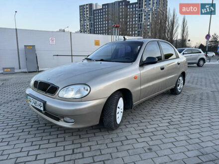 Деу Ланос 2008 у Києві на Automoto.ua Бежевий Деу Ланос, об'ємом двигуна 1.6 л та пробігом 192 тис. км за 1999 $, фото 1 на Automoto.ua