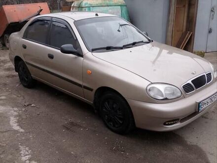 Бежевый Дэу Ланос, объемом двигателя 1.5 л и пробегом 268 тыс. км за 2500 $, фото 1 на Automoto.ua