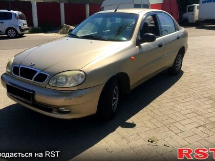 Бежевый Дэу Ланос, объемом двигателя 1.5 л и пробегом 250 тыс. км за 2100 $, фото 1 на Automoto.ua