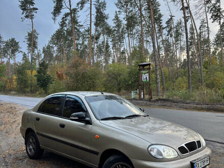 Бежевий Деу Ланос, об'ємом двигуна 1.5 л та пробігом 135 тис. км за 3200 $, фото 1 на Automoto.ua