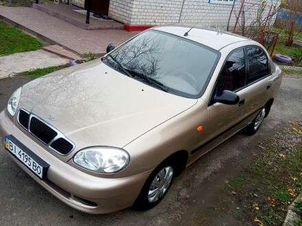 Бежевий Деу Ланос, об'ємом двигуна 1.4 л та пробігом 138 тис. км за 2650 $, фото 1 на Automoto.ua