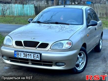 Бежевий Деу Ланос, об'ємом двигуна 1.5 л та пробігом 140 тис. км за 2999 $, фото 1 на Automoto.ua
