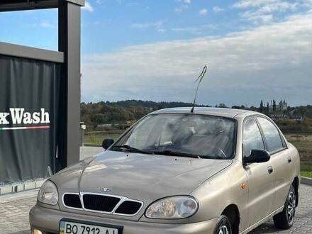 Бежевий Деу Ланос, об'ємом двигуна 1.5 л та пробігом 100 тис. км за 1950 $, фото 1 на Automoto.ua