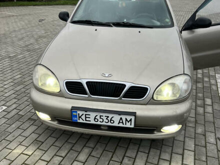 Бежевий Деу Ланос, об'ємом двигуна 1.6 л та пробігом 316 тис. км за 2000 $, фото 1 на Automoto.ua