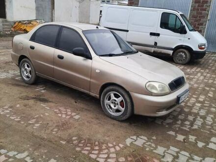 Бежевый Дэу Ланос, объемом двигателя 1.5 л и пробегом 180 тыс. км за 2200 $, фото 1 на Automoto.ua