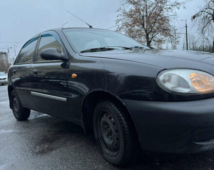 Черный Дэу Ланос, объемом двигателя 1.5 л и пробегом 350 тыс. км за 2450 $, фото 2 на Automoto.ua