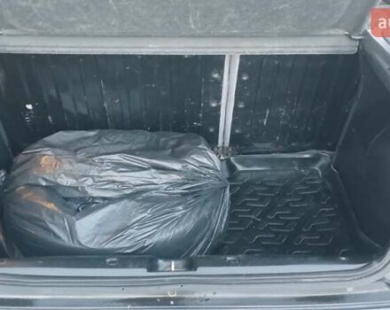 Черный Дэу Ланос, объемом двигателя 1.5 л и пробегом 145 тыс. км за 1950 $, фото 5 на Automoto.ua