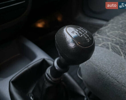 Чорний Деу Ланос, об'ємом двигуна 1.5 л та пробігом 210 тис. км за 3000 $, фото 14 на Automoto.ua