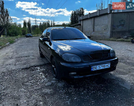 Черный Дэу Ланос, объемом двигателя 1.5 л и пробегом 220 тыс. км за 3100 $, фото 1 на Automoto.ua