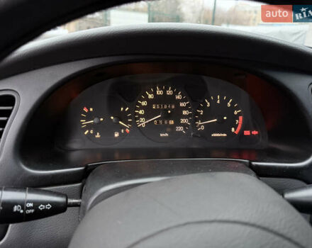 Черный Дэу Ланос, объемом двигателя 1.5 л и пробегом 251 тыс. км за 2550 $, фото 7 на Automoto.ua