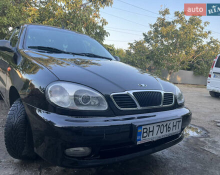 Черный Дэу Ланос, объемом двигателя 1.5 л и пробегом 160 тыс. км за 2800 $, фото 1 на Automoto.ua