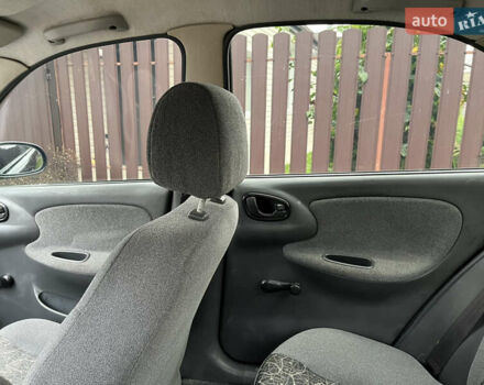 Черный Дэу Ланос, объемом двигателя 1.5 л и пробегом 140 тыс. км за 2500 $, фото 22 на Automoto.ua