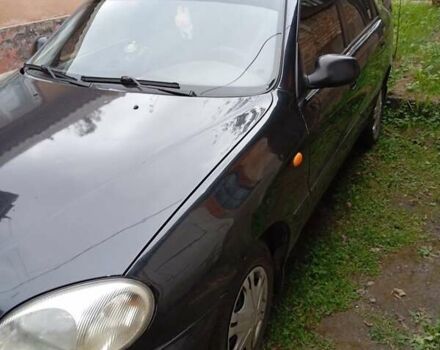 Черный Дэу Ланос, объемом двигателя 1.5 л и пробегом 272 тыс. км за 2000 $, фото 3 на Automoto.ua