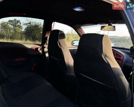 Деу Ланос 2006 у Новомосковске на Automoto.ua Чорний Деу Ланос, об'ємом двигуна 1.5 л та пробігом 328 тис. км за 1800 $, фото 1 на Automoto.ua