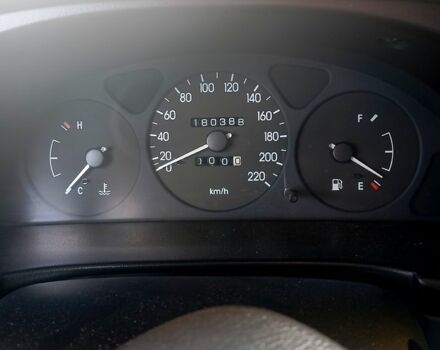 Чорний Деу Ланос, об'ємом двигуна 1.5 л та пробігом 180 тис. км за 2200 $, фото 1 на Automoto.ua