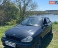 Черный Дэу Ланос, объемом двигателя 1.5 л и пробегом 400 тыс. км за 2400 $, фото 1 на Automoto.ua