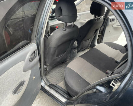 Чорний Деу Ланос, об'ємом двигуна 1.5 л та пробігом 130 тис. км за 2700 $, фото 4 на Automoto.ua