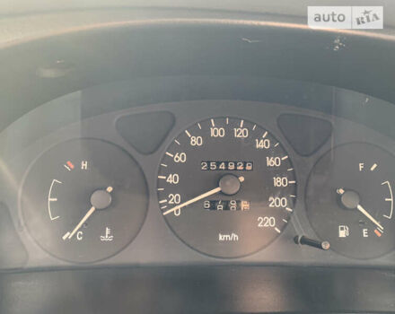 Черный Дэу Ланос, объемом двигателя 1.5 л и пробегом 280 тыс. км за 1300 $, фото 6 на Automoto.ua