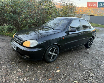 Черный Дэу Ланос, объемом двигателя 1.5 л и пробегом 300 тыс. км за 1700 $, фото 1 на Automoto.ua