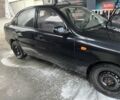 Черный Дэу Ланос, объемом двигателя 1.5 л и пробегом 235 тыс. км за 2000 $, фото 4 на Automoto.ua