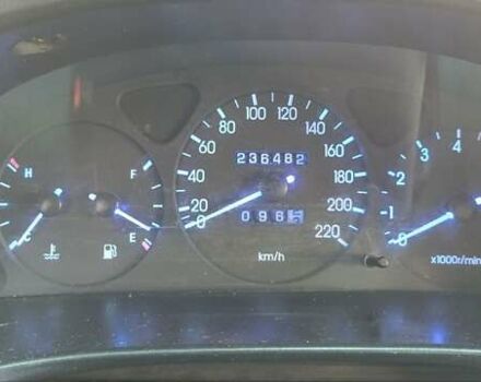 Черный Дэу Ланос, объемом двигателя 1.5 л и пробегом 236 тыс. км за 2300 $, фото 2 на Automoto.ua