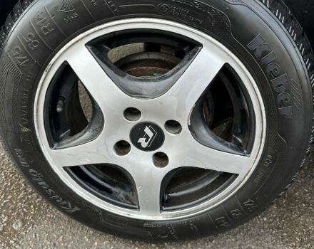 Черный Дэу Ланос, объемом двигателя 1.5 л и пробегом 150 тыс. км за 1700 $, фото 13 на Automoto.ua