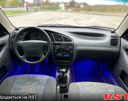 Чорний Деу Ланос, об'ємом двигуна 1.5 л та пробігом 240 тис. км за 2750 $, фото 8 на Automoto.ua