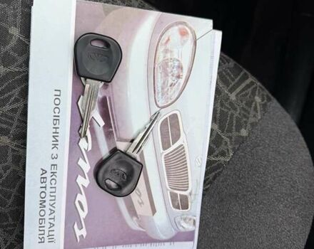 Черный Дэу Ланос, объемом двигателя 0 л и пробегом 150 тыс. км за 1250 $, фото 5 на Automoto.ua