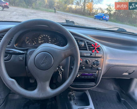 Деу Ланос 2007 у Черняхове на Automoto.ua Чорний Деу Ланос, об'ємом двигуна 1.5 л та пробігом 113 тис. км за 2700 $, фото 9 на Automoto.ua