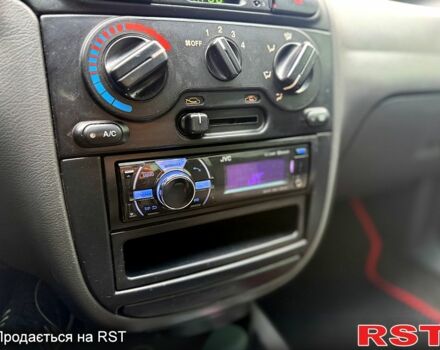 Чорний Деу Ланос, об'ємом двигуна 1.5 л та пробігом 240 тис. км за 2750 $, фото 11 на Automoto.ua