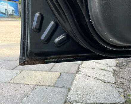 Черный Дэу Ланос, объемом двигателя 1.5 л и пробегом 300 тыс. км за 2400 $, фото 16 на Automoto.ua