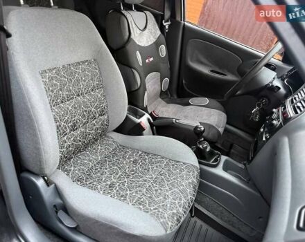 Черный Дэу Ланос, объемом двигателя 1.5 л и пробегом 225 тыс. км за 2999 $, фото 11 на Automoto.ua