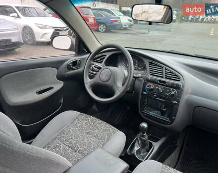 Чорний Деу Ланос, об'ємом двигуна 1.5 л та пробігом 220 тис. км за 2500 $, фото 11 на Automoto.ua
