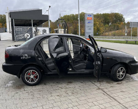 Черный Дэу Ланос, объемом двигателя 1.5 л и пробегом 130 тыс. км за 2300 $, фото 4 на Automoto.ua