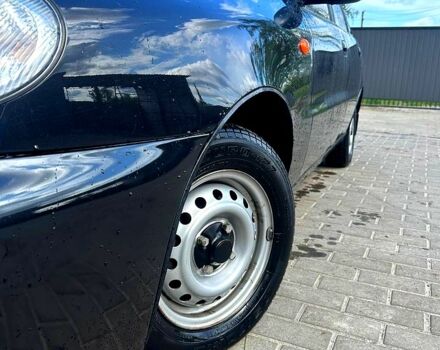 Чорний Деу Ланос, об'ємом двигуна 1.5 л та пробігом 63 тис. км за 3700 $, фото 2 на Automoto.ua