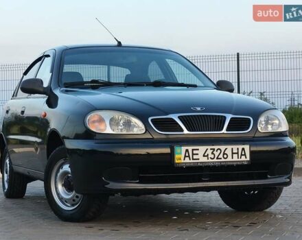 Черный Дэу Ланос, объемом двигателя 1.4 л и пробегом 120 тыс. км за 3100 $, фото 3 на Automoto.ua