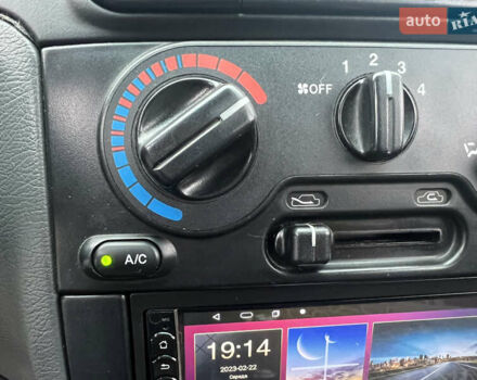 Чорний Деу Ланос, об'ємом двигуна 1.5 л та пробігом 220 тис. км за 2500 $, фото 16 на Automoto.ua