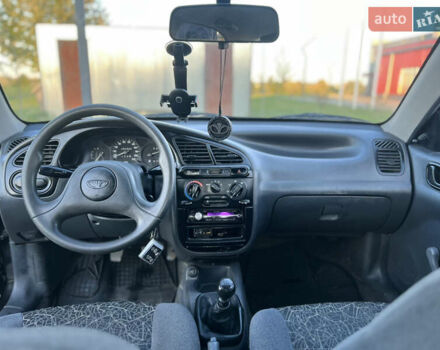 Чорний Деу Ланос, об'ємом двигуна 1.5 л та пробігом 162 тис. км за 2250 $, фото 4 на Automoto.ua