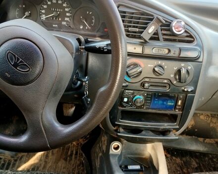 Черный Дэу Ланос, объемом двигателя 1.5 л и пробегом 140 тыс. км за 1100 $, фото 4 на Automoto.ua