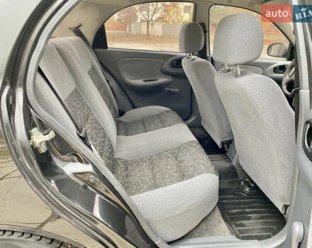 Чорний Деу Ланос, об'ємом двигуна 1.5 л та пробігом 198 тис. км за 2500 $, фото 23 на Automoto.ua