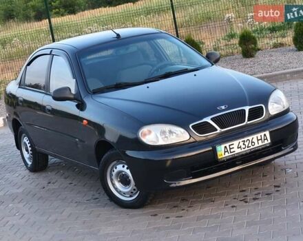 Черный Дэу Ланос, объемом двигателя 1.4 л и пробегом 120 тыс. км за 3100 $, фото 1 на Automoto.ua