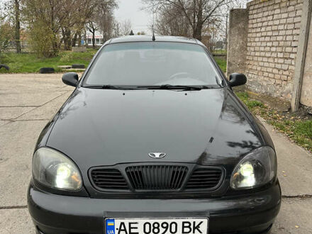 Черный Дэу Ланос, объемом двигателя 1.6 л и пробегом 140 тыс. км за 2700 $, фото 1 на Automoto.ua